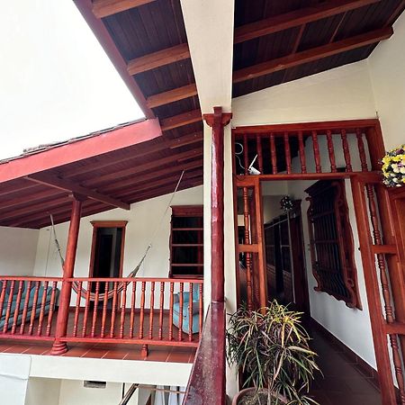 La Casa De Las Flores Hostal Jardín Eksteriør billede