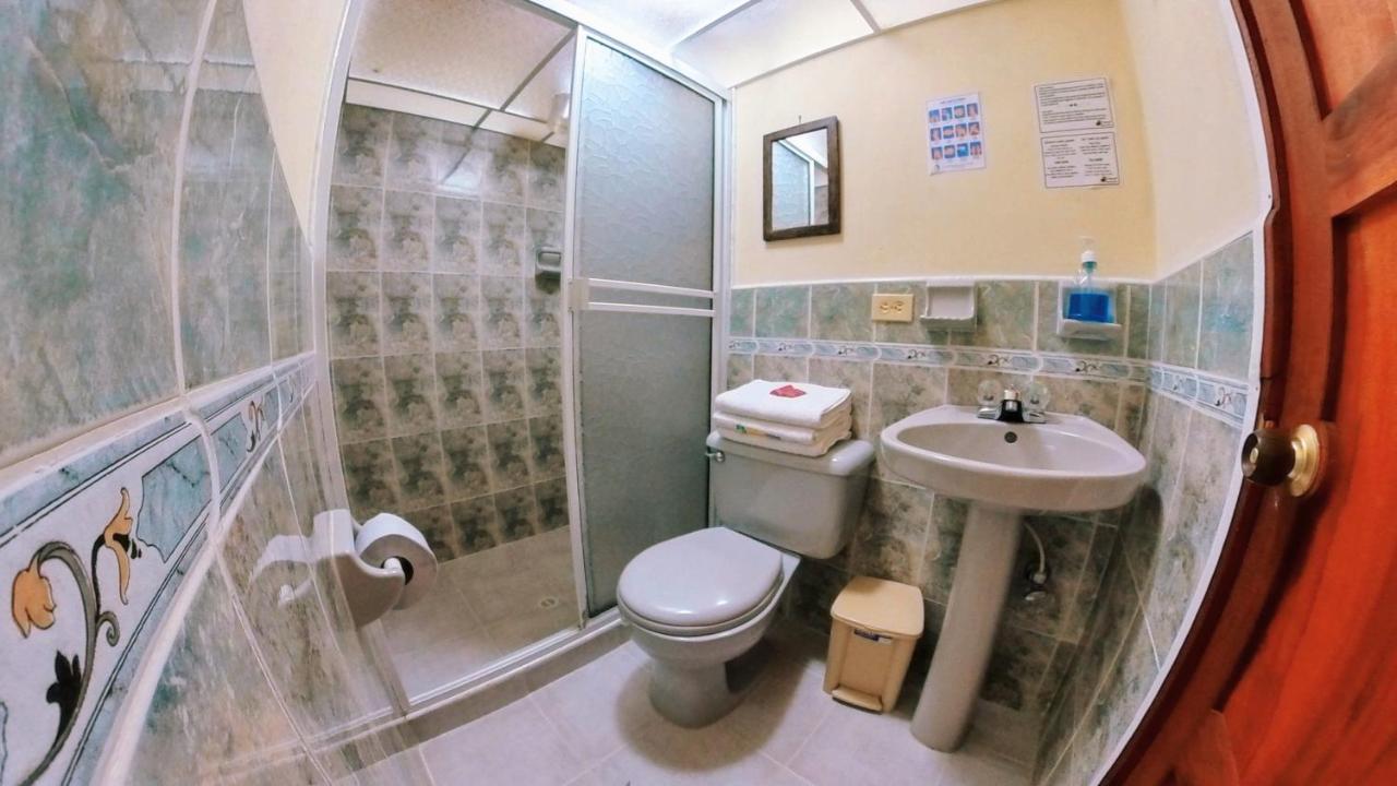 La Casa De Las Flores Hostal Jardín Eksteriør billede