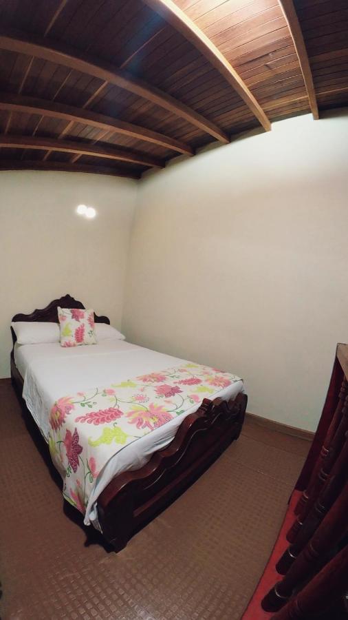 La Casa De Las Flores Hostal Jardín Eksteriør billede